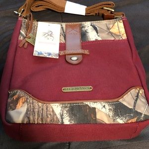 Legendary Whitetails Woman’s Crossbody Purse